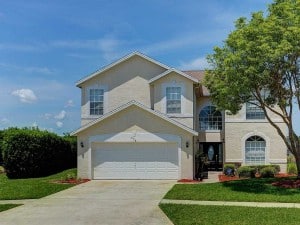 Florida Villa for Sale in Pinewood Country Estates