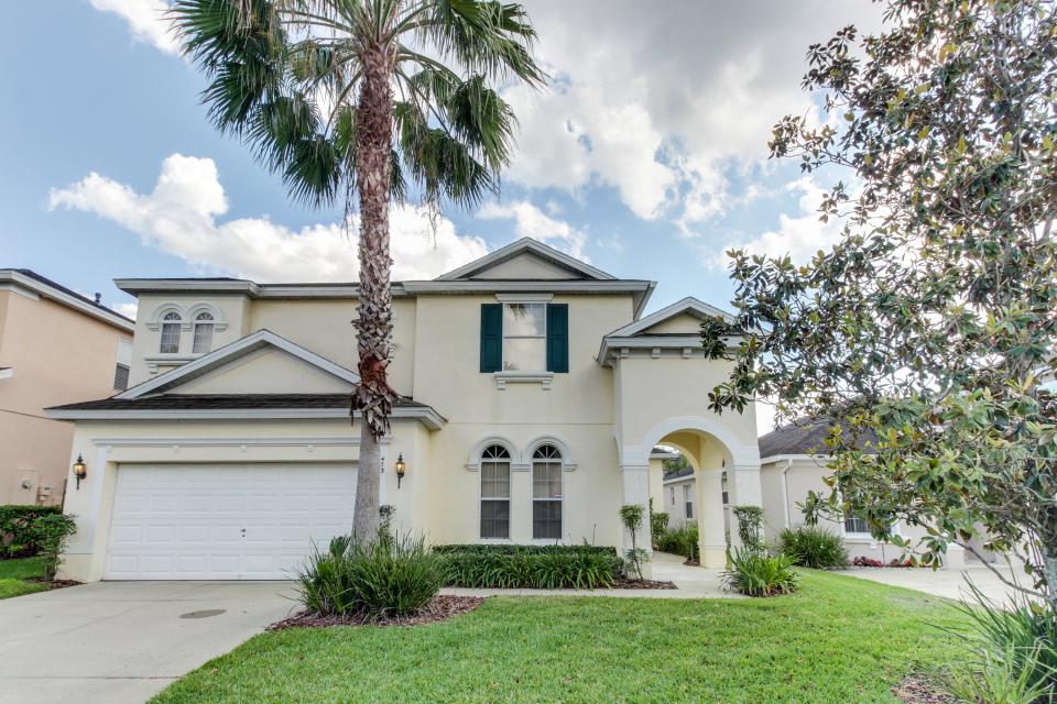 Florida Villa For Sale|Calabay Parc